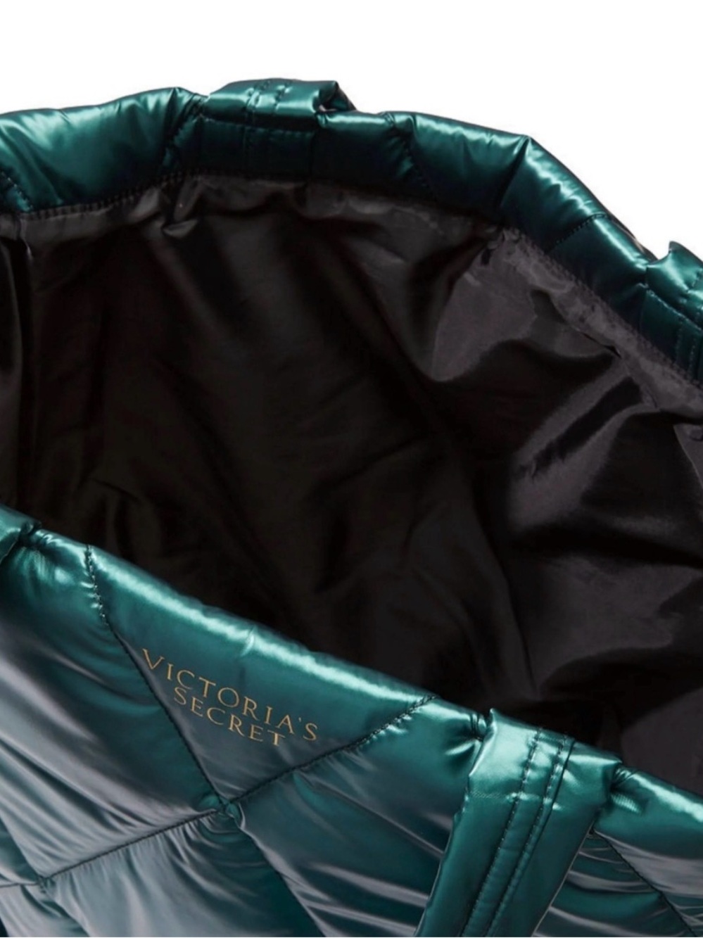 Victoria Secret Quilted Puffer
Tote in Metallic Green - Picture 3 of 6